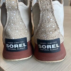 Sorel  Out N About Black and Cream Boots